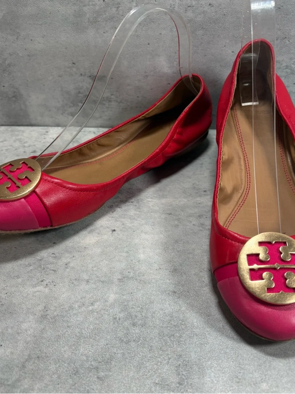 Tory Burch Leather Minnie Cap Toe Flats Red Pink Gold Logo Womens Size 9.5 M